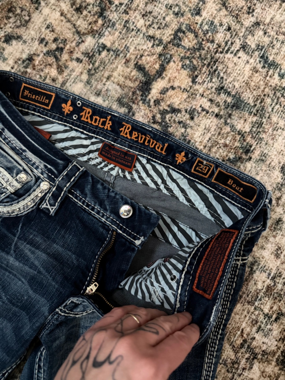 Rock Revival Women's Dark Blue Bootcut Jeans with Contrast Stitching - Picture 2 of 4